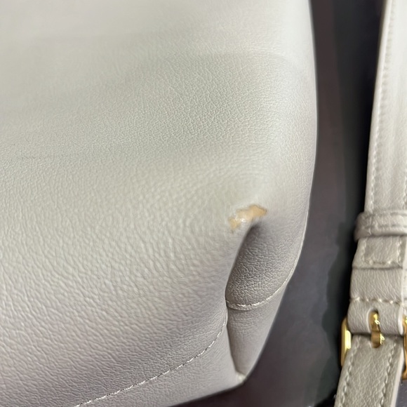 Authentic Saint Laurent toy shopper - Picture 4 of 16